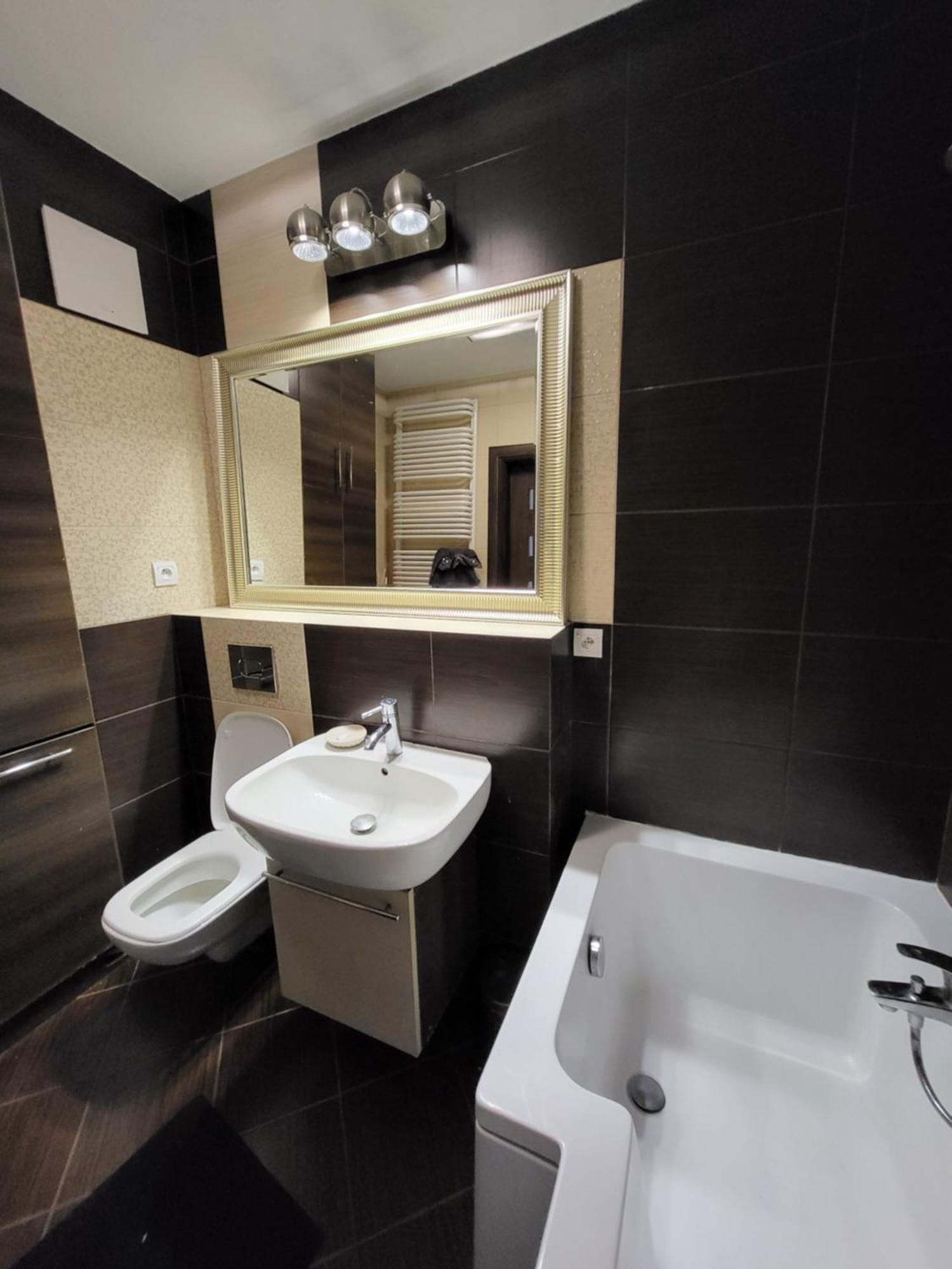 Apartament Cora Lego وارسو المظهر الخارجي الصورة